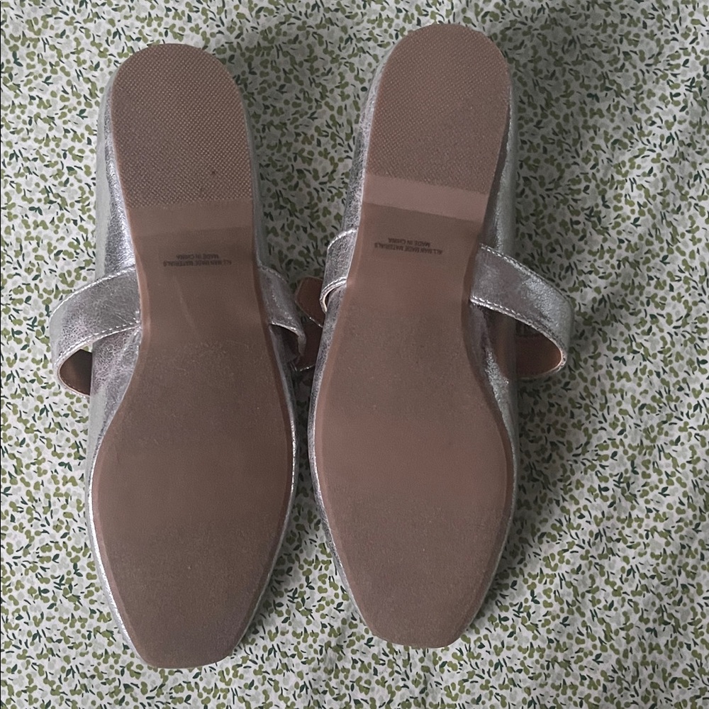 DV by Dolce Vita Silver Mary Jane Flats with Buckle Strap - Picture 3 of 4